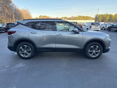 Used 2024 Chevrolet Blazer LT w/ Convenience Package image 6