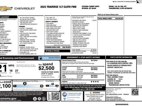 Used 2023 Chevrolet Traverse LT image 3