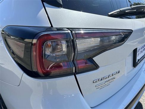 Used 2020 Subaru Outback Limited image 29