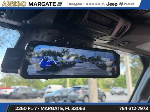 Used 2026 Jeep Wrangler Unlimited Rubicon w/ Technology Group AWD/4WD image 24