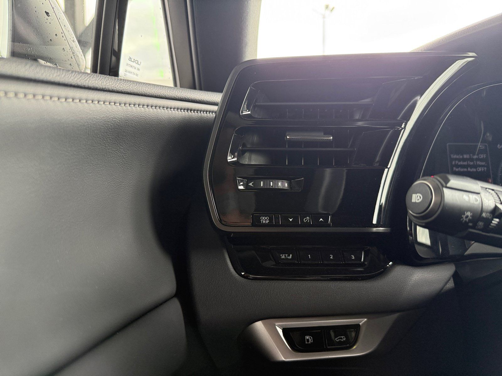 Used 2024 Lexus RX 350 Premium w/ Convenience Package FWD image 19