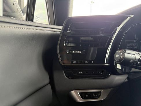 Used 2024 Lexus RX 350 Premium w/ Convenience Package FWD image 19