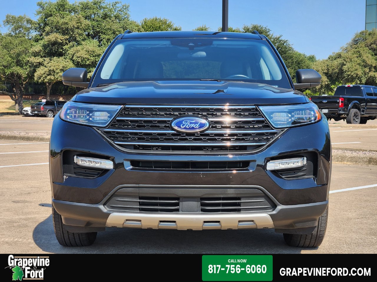 Used 2024 Ford Explorer XLT w/ Equipment Group 202A AWD/4WD image 1