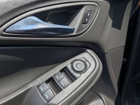 Used 2023 Buick Encore GX Preferred FWD image 14