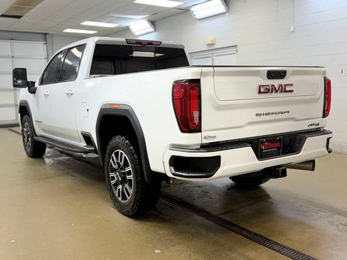 Used 2022 GMC Sierra 2500 AT4 w/ AT4 Premium Plus Package AWD/4WD image 10