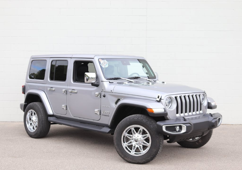Used 2021 Jeep Wrangler Unlimited Sahara w/ Uconnect 4C Nav & Sound Group AWD/4WD image 40