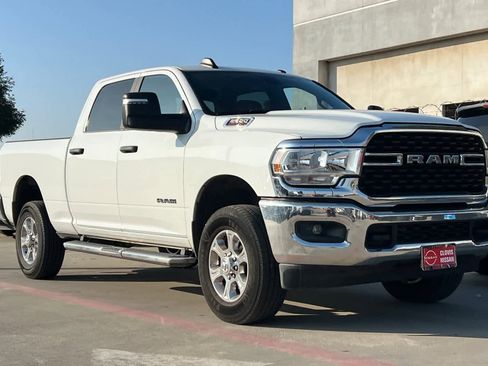 Used 2024 RAM 2500 Big Horn image 10