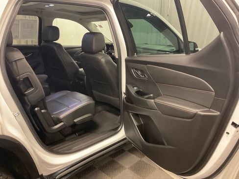 Used 2019 Chevrolet Traverse Premier w/ Redline Edition AWD/4WD image 29