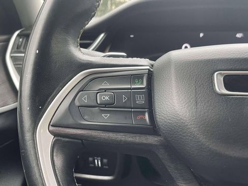 Used 2021 Jeep Grand Cherokee L Limited image 21