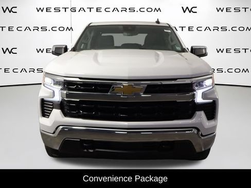 Used 2023 Chevrolet Silverado 1500 LT AWD/4WD image 2
