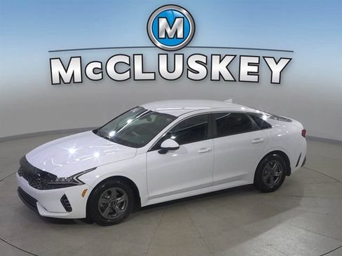 Used 2023 Kia K5 LXS FWD image 1