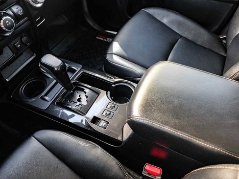 Used 2023 Toyota 4Runner 40th Anniversary SE image 28