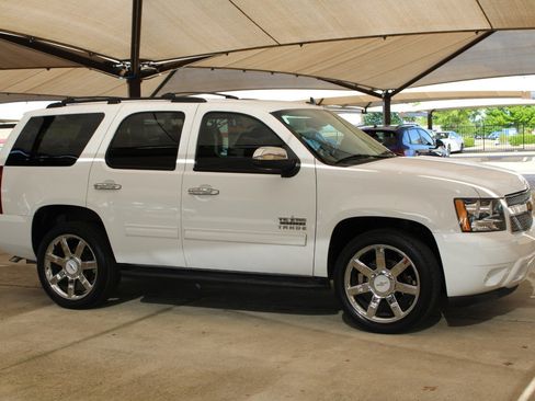 Used 2013 Chevrolet Tahoe LS w/ Texas Edition image 13