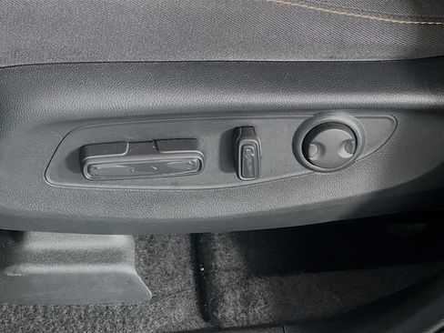 Used 2025 Honda CR-V Sport image 13