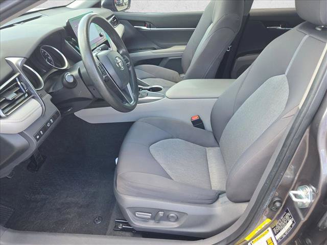 Used 2021 Toyota Camry LE FWD image 16