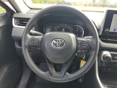 Used 2024 Toyota RAV4 LE image 25