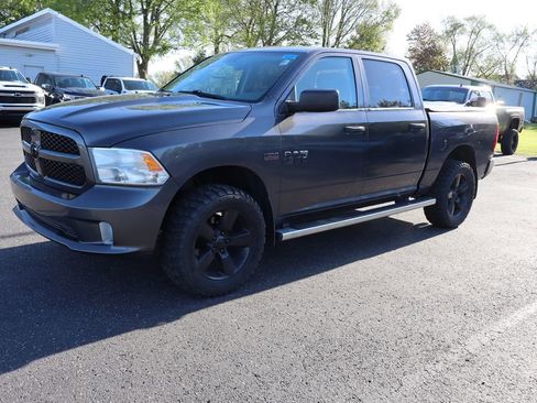 Used 2014 RAM 1500 Express AWD/4WD image 2