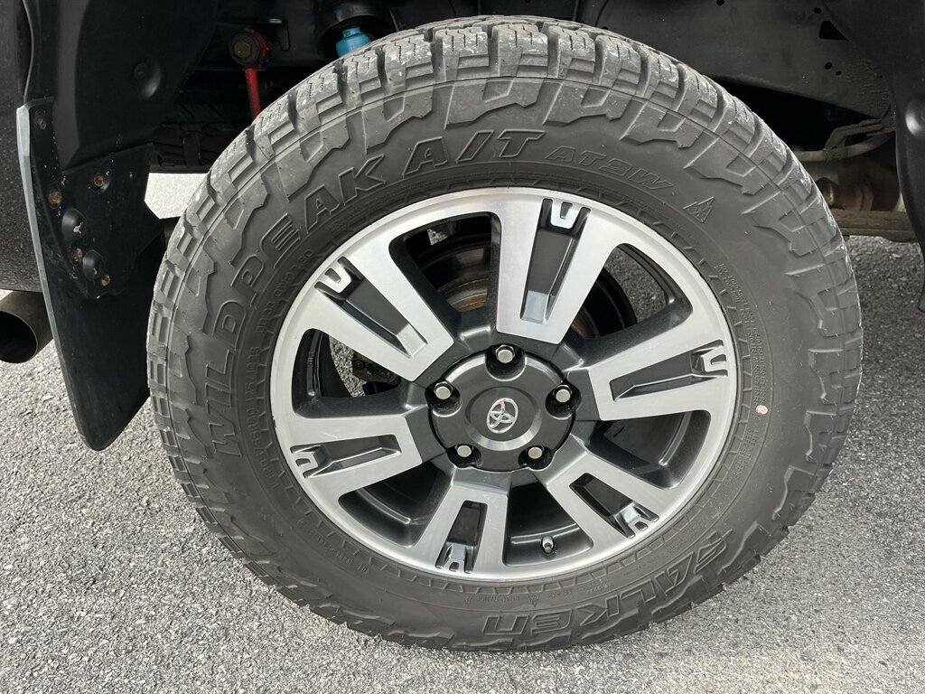 Used 2019 Toyota Tundra SR5 AWD/4WD image 12