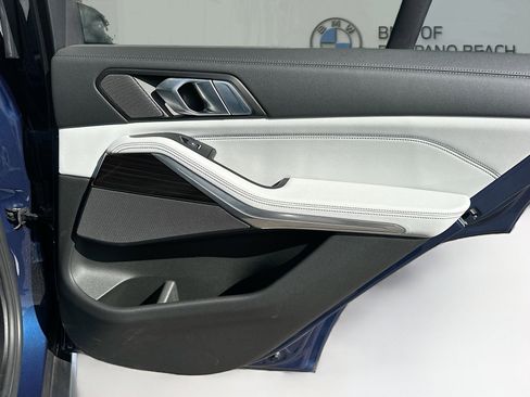 Used 2023 BMW X5 xDrive40i image 32