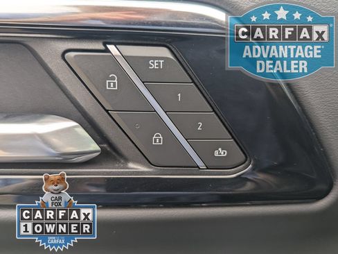 Used 2025 Chevrolet Tahoe Premier AWD/4WD image 17
