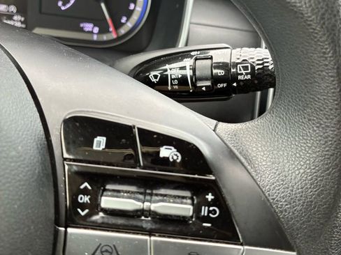 Used 2023 Hyundai Tucson SE image 27