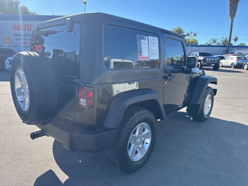 Used 2013 Jeep Wrangler Sport image 4