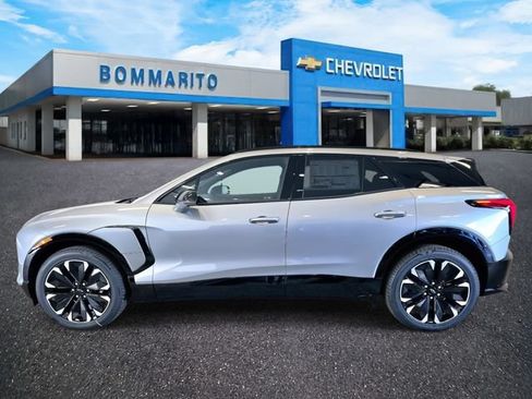 New 2025 Chevrolet Blazer EV RS RWD image 2