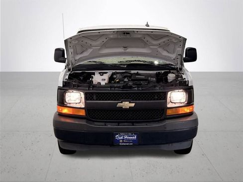 Used 2017 Chevrolet Express 2500 Work Van image 5