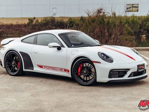 Used 2022 Porsche 911 Carrera GTS image 43