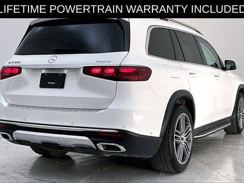 Used 2025 Mercedes-Benz GLS 450 4MATIC image 2