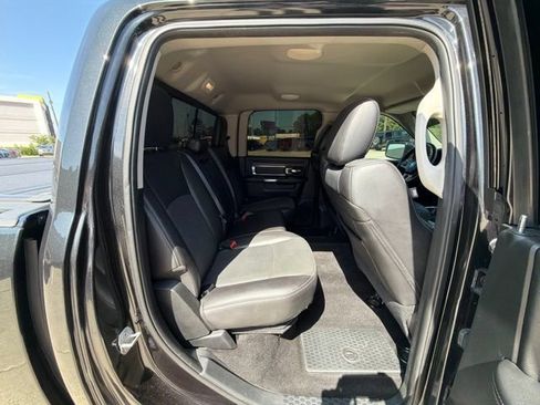 Used 2016 RAM 1500 Laramie w/ Convenience Group AWD/4WD image 13