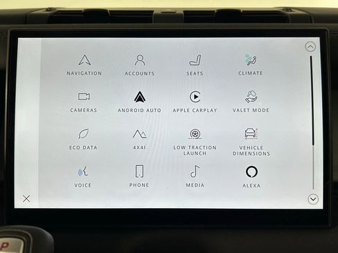 Used 2025 Land Rover Defender 110 S image 20