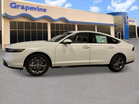 New 2025 Honda Accord EX-L image 2