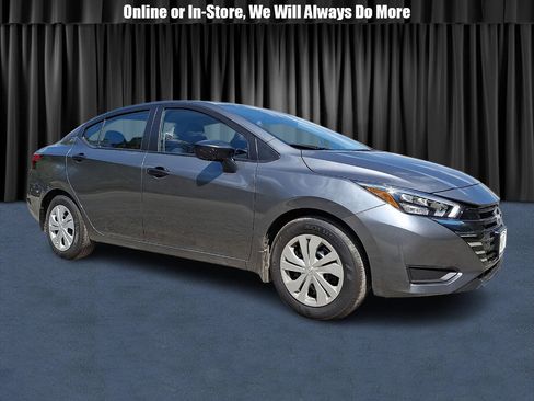 Used 2025 Nissan Versa S w/ Trunk Package FWD image 1
