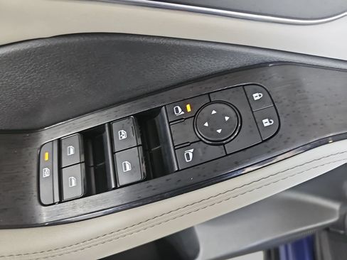 Used 2021 Nissan Rogue SV AWD/4WD image 33