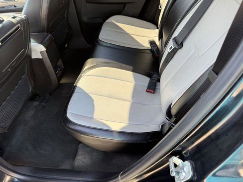 Used 2010 GMC Terrain SLT w/ Cargo Package AWD/4WD image 17
