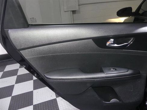 Used 2021 Kia Forte GT-Line w/ GT-Line Premium Package image 25