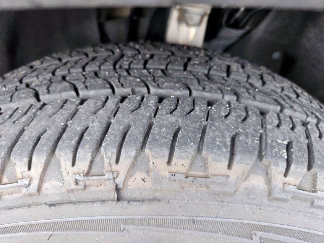 Used 2021 Jeep Grand Cherokee Limited RWD image 28