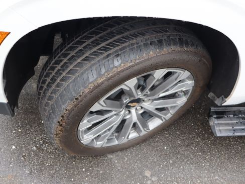 Used 2025 Chevrolet Tahoe High Country AWD/4WD image 43