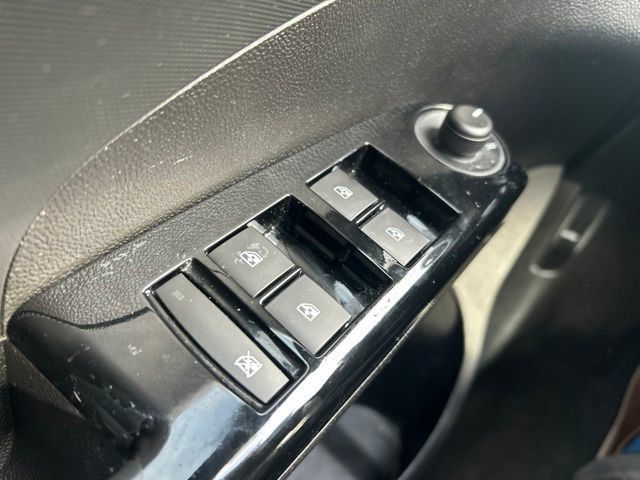 Used 2017 Chevrolet Sonic LT FWD image 19