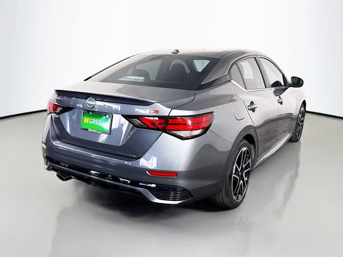 Used 2024 Nissan Sentra SR image 10