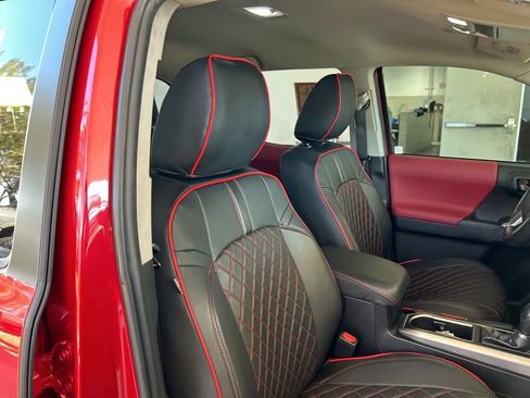 Used 2023 Toyota Tacoma SR5 image 25