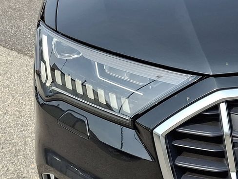 Certified 2023 Audi Q7 3.0T Premium Plus w/ Premium Plus Package AWD/4WD image 9
