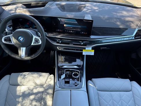 New 2026 BMW X5 xDrive50e w/ Executive Package AWD/4WD image 14