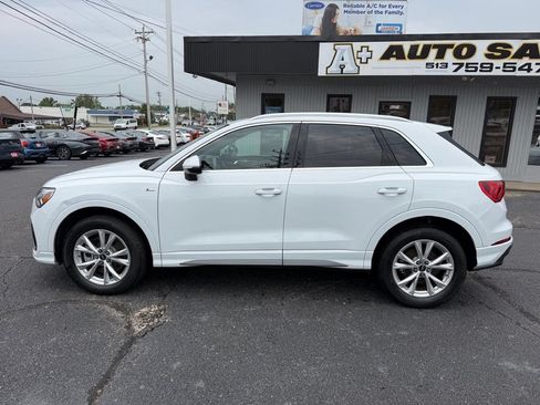 Used 2024 Audi Q3 2.0T Premium AWD/4WD image 11