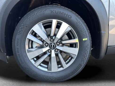 New 2026 Nissan Pathfinder SL AWD/4WD image 47