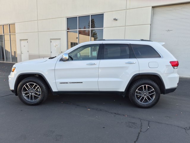 Used 2019 Jeep Grand Cherokee Limited w/ Trailer Tow Group IV AWD/4WD image 9