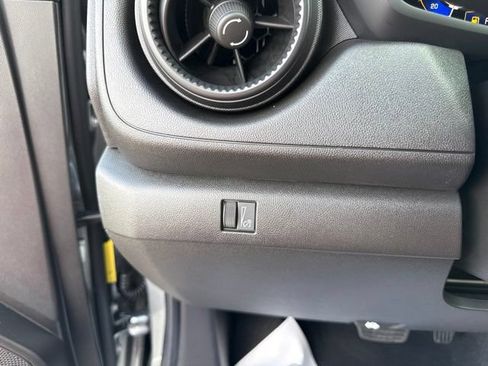 Used 2026 Chevrolet Colorado W/T RWD image 17