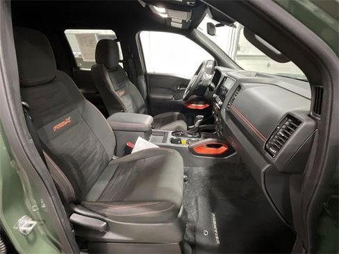 Used 2023 Nissan Frontier Pro-X w/ Technology Package image 29