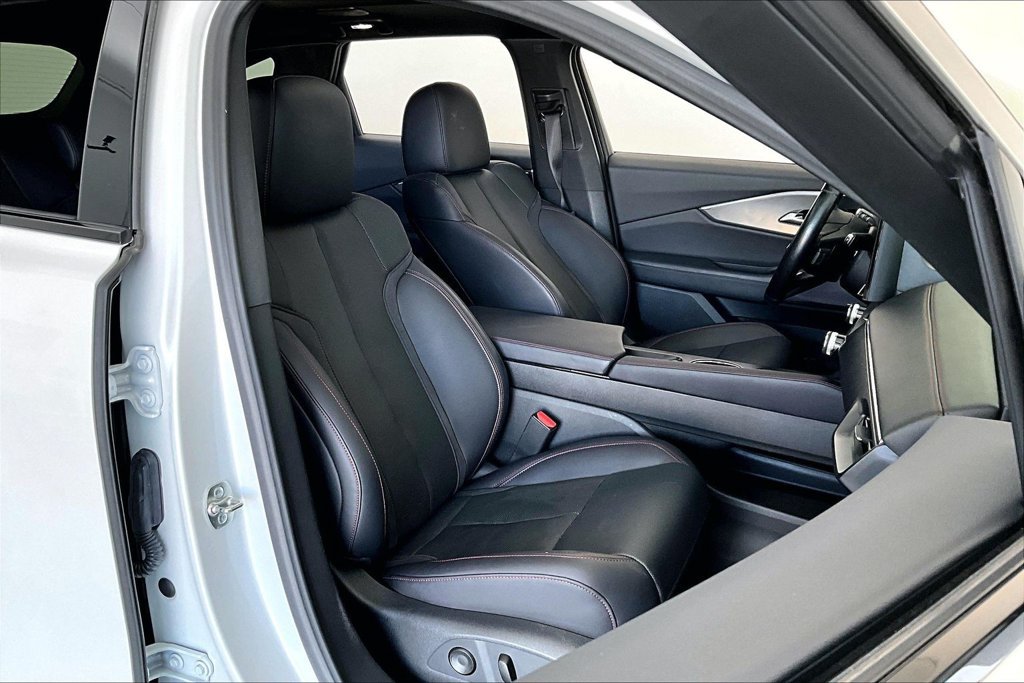 Used 2024 Acura ZDX A-Spec RWD image 9